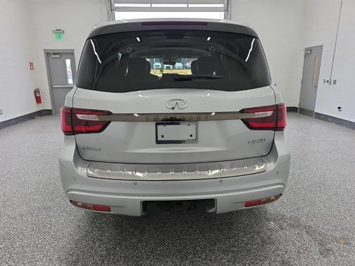 2022 INFINITI QX80 PREMIUM SELECT