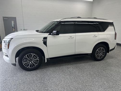 Aspen White 2025 Nissan Armada SL