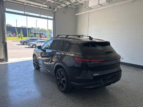 2t Mnrl Blk 2027 INFINITI QX60 AUTOGRAPH