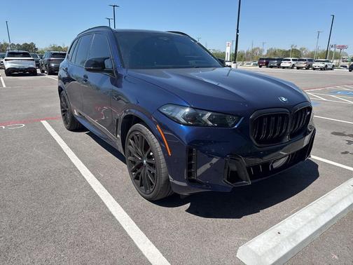 Tanzanite Blue II Metallic 2025 BMW X5 M60i