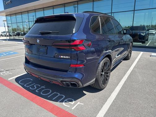Tanzanite Blue II Metallic 2025 BMW X5 M60i