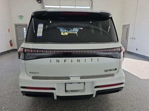 Radiant White 2026 INFINITI QX80 SPORT