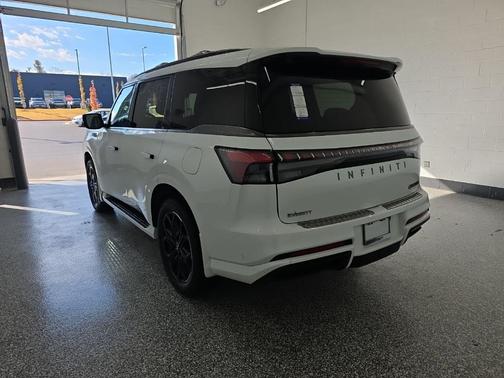 Radiant White 2026 INFINITI QX80 SPORT