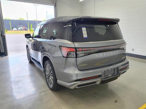 2025 INFINITI QX80 SENSORY