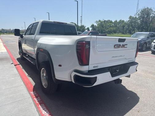 Summit White 2024 GMC Sierra 3500 Denali
