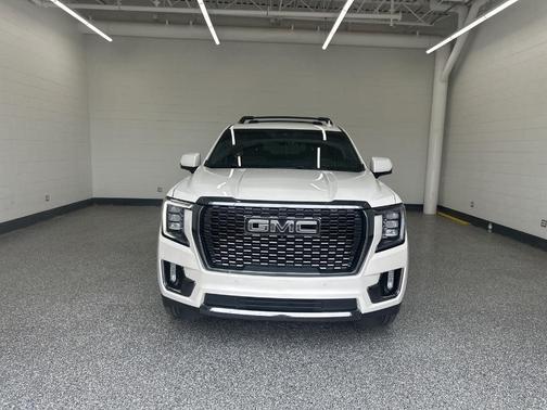White Frost Tri-Coat 2024 GMC Yukon Denali Ultimate