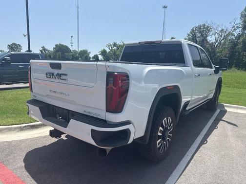 Summit White 2025 GMC Sierra 2500 Denali Ultimate