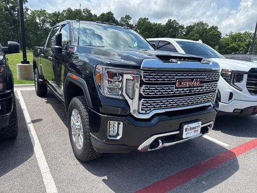 Black 2022 GMC Sierra 2500 Denali