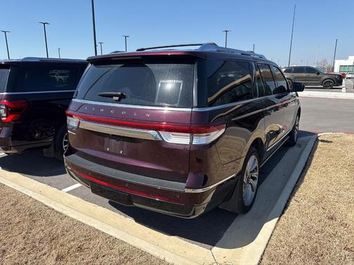 2024 Lincoln Navigator L Reserve