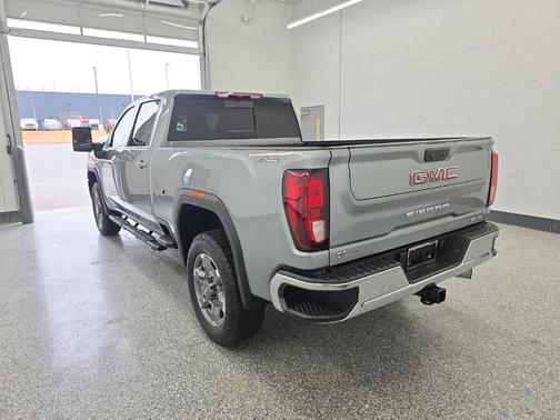 2025 GMC Sierra 2500 SLE