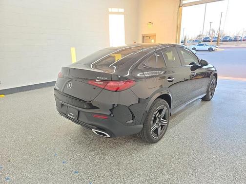 2024 Mercedes-Benz GLC 300 4MATIC Coupe