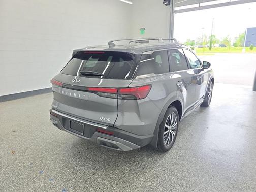 2023 INFINITI QX60 SENSORY