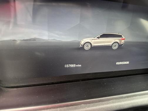 2025 Land Rover Range Rover Velar P250 Dynamic SE