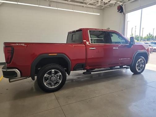 2025 GMC Sierra 2500 SLT