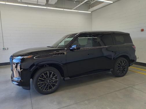 2025 INFINITI QX80 AUTOGRAPH