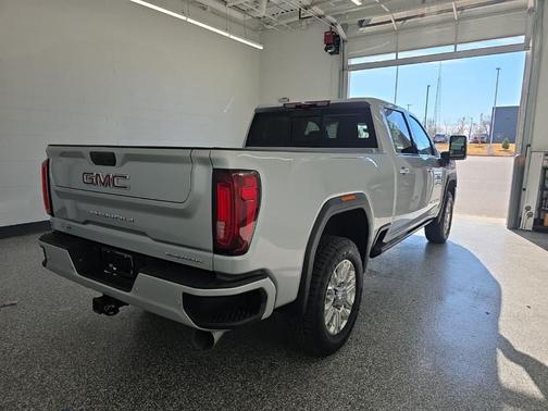 2023 GMC Sierra 2500 Denali