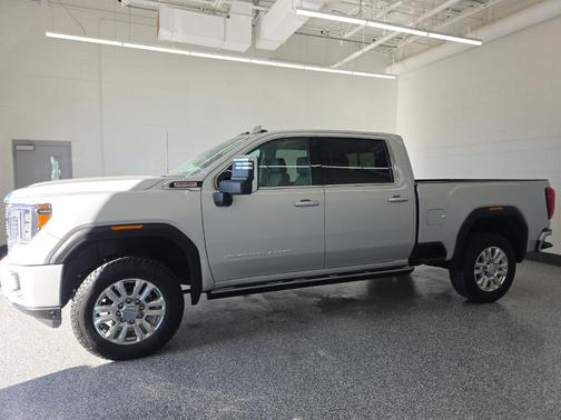 2023 GMC Sierra 2500 Denali