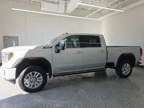 2023 GMC Sierra 2500 Denali