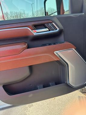 2024 GMC Sierra 2500 Denali Ultimate