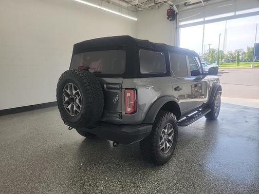 2023 Ford Bronco Badlands