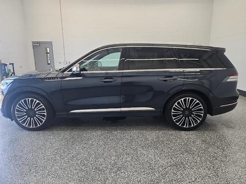 2022 Lincoln Aviator Black Label AWD