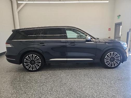 2022 Lincoln Aviator Black Label AWD