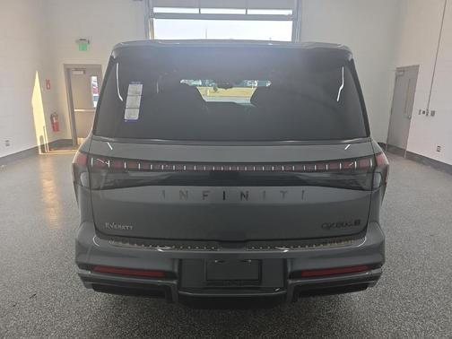 Dynamic Metal 2026 INFINITI QX80 SPORT