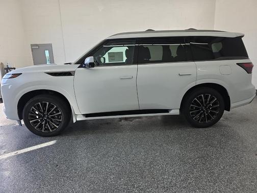 2026 INFINITI QX80 AUTOGRAPH