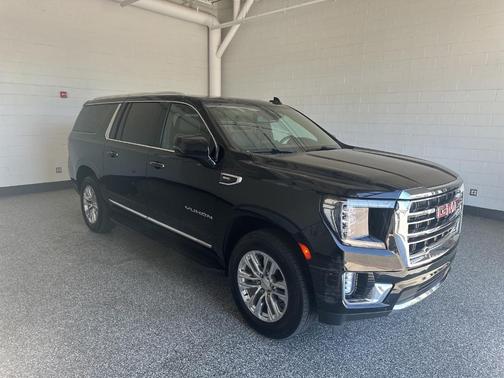 Onyx Black 2024 GMC Yukon XL SLT