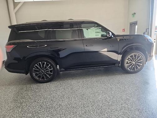 Diamond Black 2026 INFINITI QX80 AUTOGRAPH