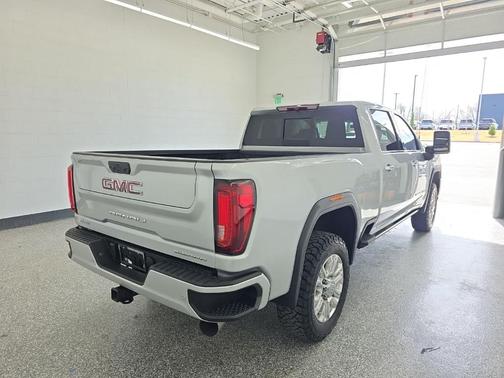 Quicksilver Metallic 2022 GMC Sierra 2500 Denali