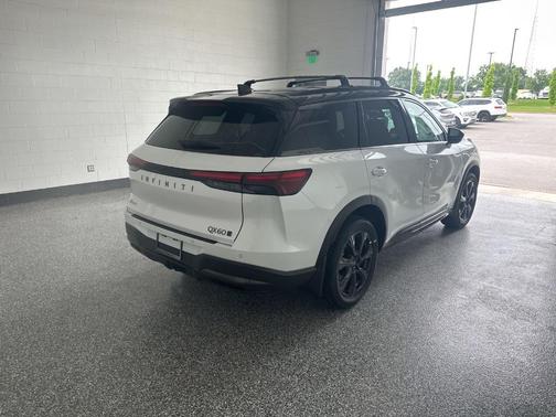 2t Rad Wht 2027 INFINITI QX60 AUTOGRAPH