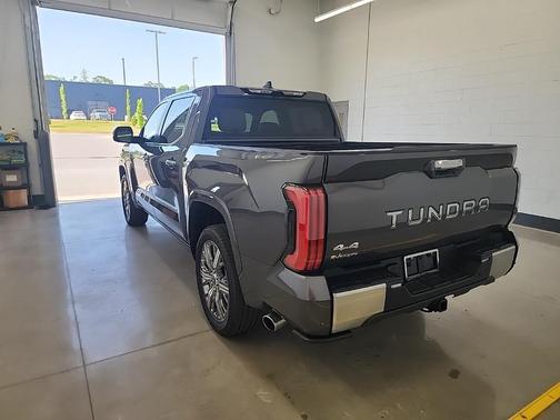 2024 Toyota Tundra Hybrid Capstone