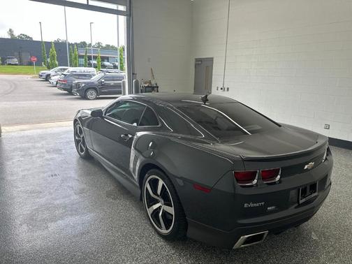 Cyber Gray Metallic 2010 Chevrolet Camaro 2SS