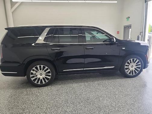 2025 Cadillac Escalade Premium Luxury Platinum