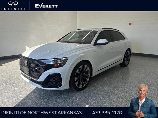 2025 Audi Q8 55 Premium