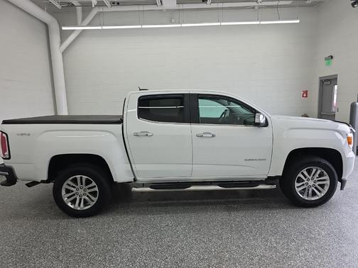 2017 GMC Canyon SLT