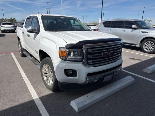 Summit White 2017 GMC Canyon SLT