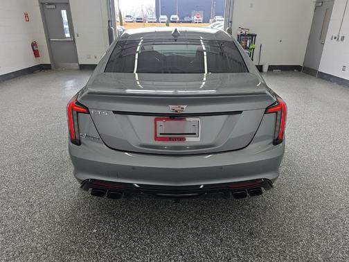 2024 Cadillac CT5-V Blackwing