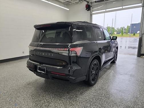 2026 INFINITI QX80 SPORT