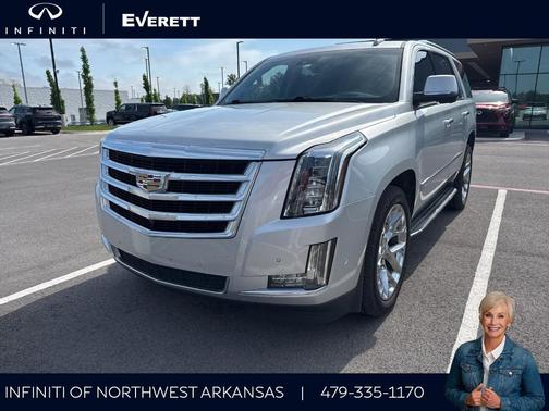 Radiant Silver Metallic 2020 Cadillac Escalade Luxury