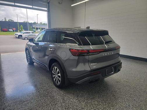 2025 INFINITI QX60 Pure