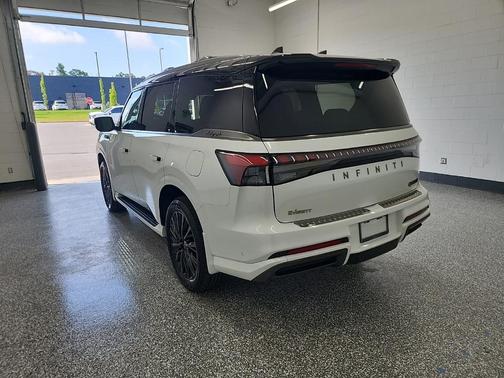 2026 INFINITI QX80 AUTOGRAPH