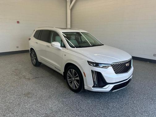 Crystal White Tri-Coat 2020 Cadillac XT6 Premium Luxury FWD