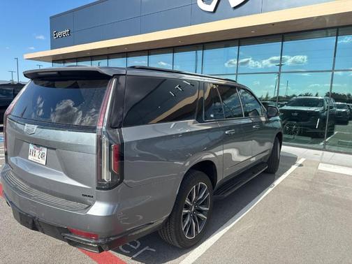 Satin Steel Metallic 2021 Cadillac Escalade ESV Sport