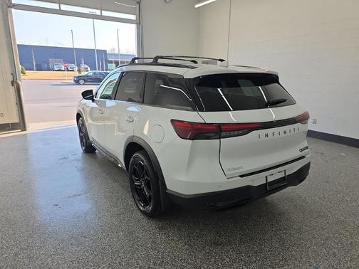Radiant White 2026 INFINITI QX60 SPORT