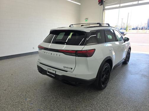 Radiant White 2026 INFINITI QX60 SPORT