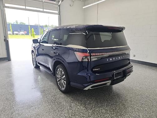 2025 INFINITI QX80 SENSORY