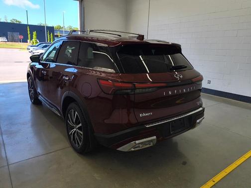 2022 INFINITI QX60 SENSORY