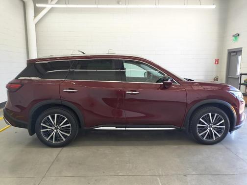 2022 INFINITI QX60 SENSORY